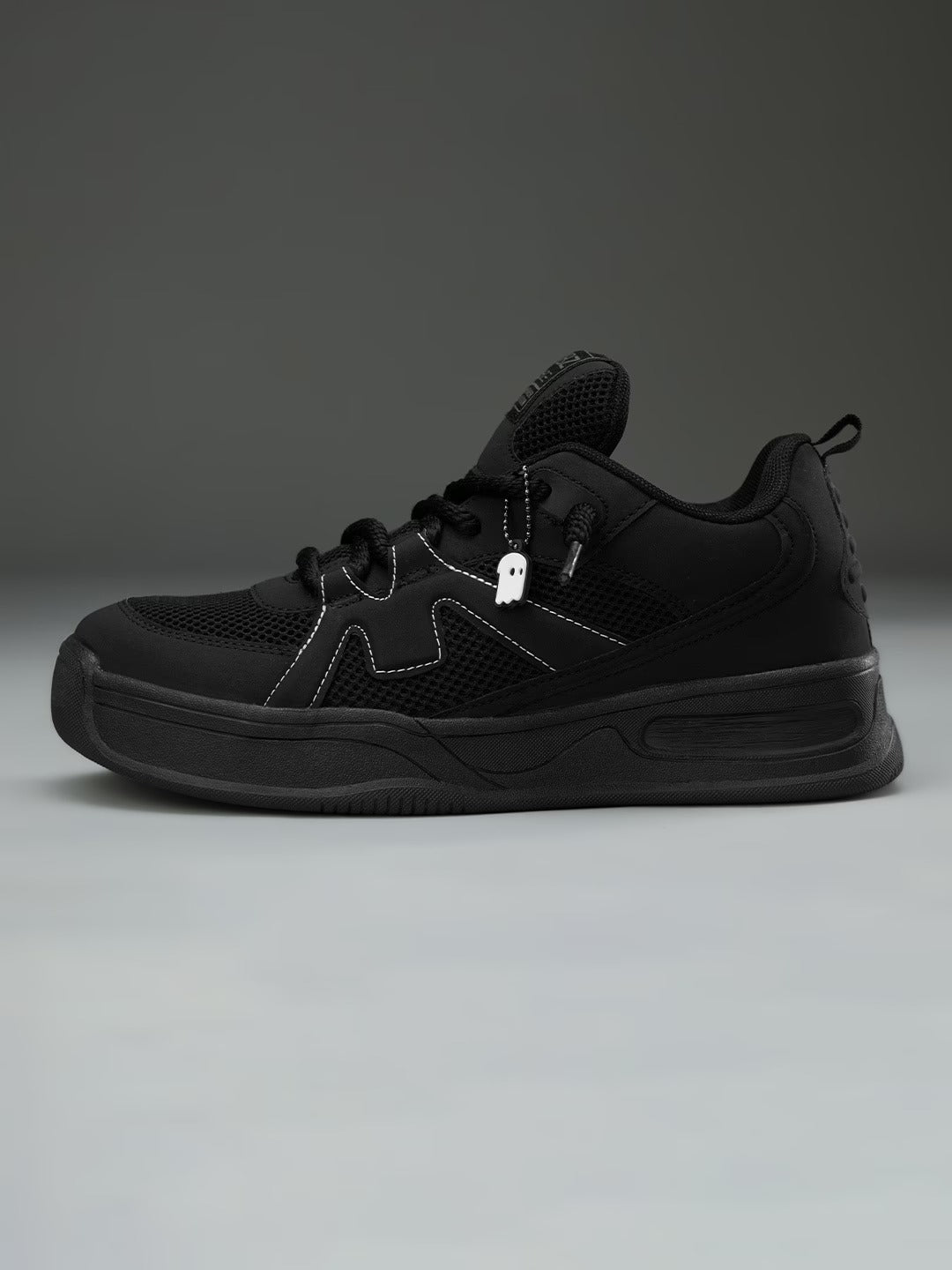 Shoevy All-Black Low-Top Sneakers | Minimal Casual Everyday Shoes