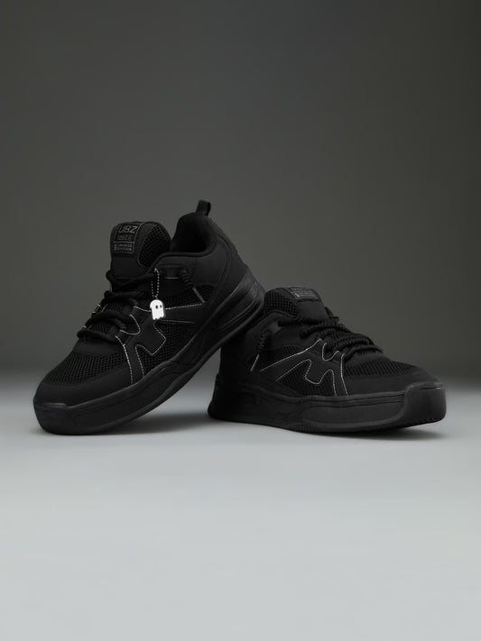 Shoevy All-Black Low-Top Sneakers | Minimal Casual Everyday Shoes